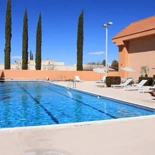 3 lane lap pool. Open May-October