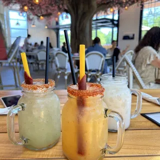 AGUAS FRESCAS (32OZ)