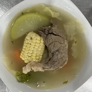 Caldo de res