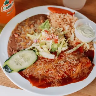 a plate of mexican food