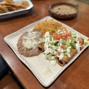 Flautas plate