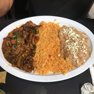 Steak Picado plate