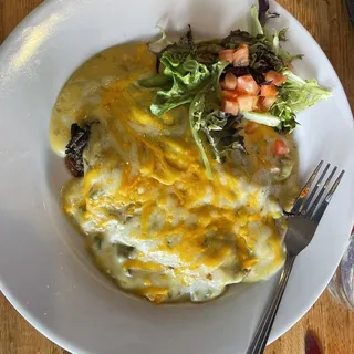 Creamy Chicken Relleno Plate