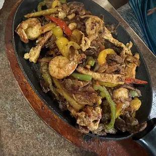 Mixed fajitas