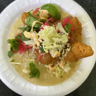 Taco de camarón empanizado