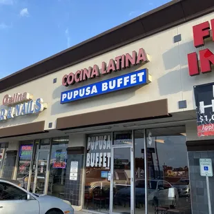 Cocina Latina Pupusa Buffet