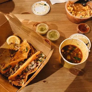 Queso chicken tacos