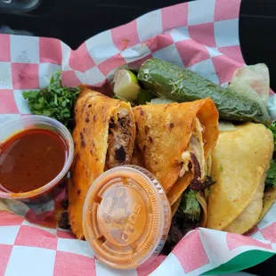 Quesa birria &amp; carne asada taco.