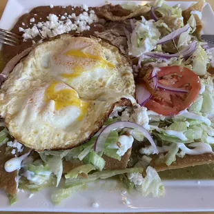 Chilaquiles with chicken and eggs over medium... FANTASTIC