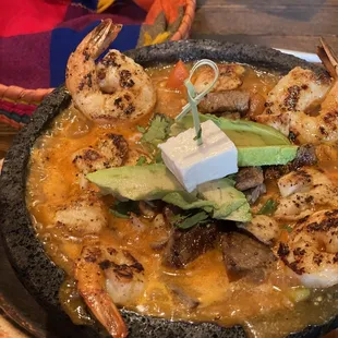 Mixto Molcajete