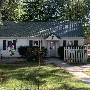 Fiesta Cottage - all Fiesta Ware