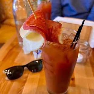 Teta Bloody Mary