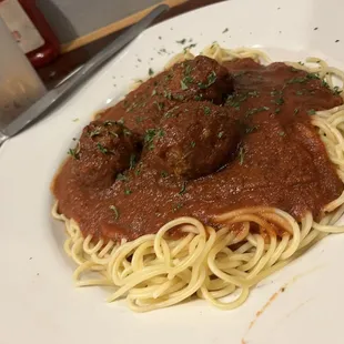 Soeghetti and meatball