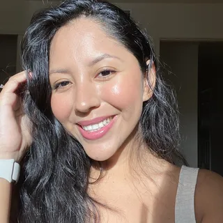 Laura H.