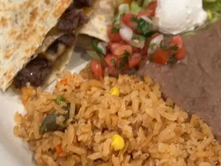 El Patron Restaurant & Bar