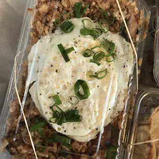 Daily Breakfast Fried Rice w/egg $5
