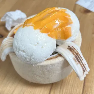 Coconut sundae