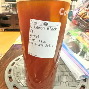 Asked for Lemon Black Tea with Grass Jelly.  When I got home, NO GRASS JELLY.  Check your order before accepting order.