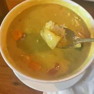 Yellow curry (spicy level 4) so good!