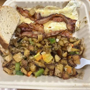 Breakfast Platter(2 eggs, meat &amp; homefries)