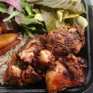 Dat delicious halal jerk chichen!!! Mmmm