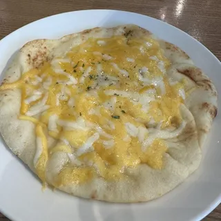Garlic Naan Cheese