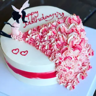 Butter cream birthday cake for girl