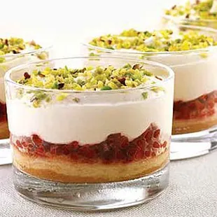 COPPA RASPBERRIES &amp; CREAM