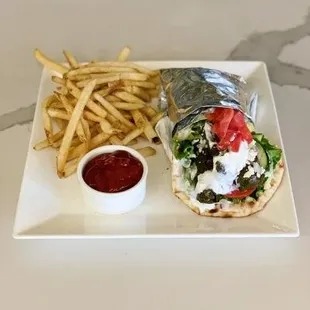 DOLMADAKIA