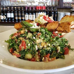 INSALATA DI POLLO E PESTO