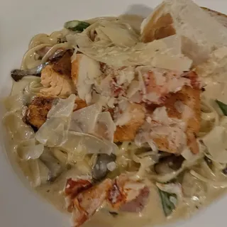 ARAGOSTA E CREMA DI SALMONE