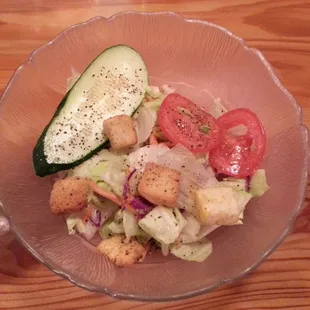 $3.50 Side Salad - 2 Stars - Seriously tiny and as plain as they come.