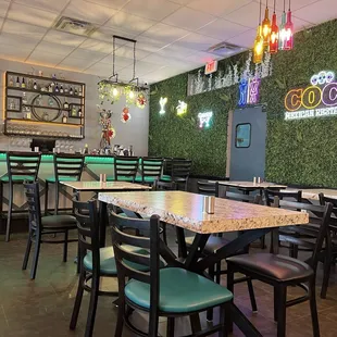 paella, interior