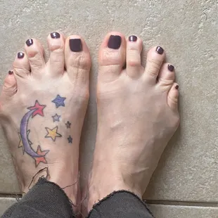 My pedicure by Gloria is the best! She does an amazingly superb job always with the gel pedicures! She is the kindest lady ever!