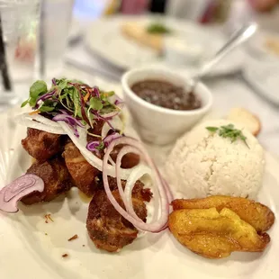 8/12/22 MASITAS DE PUERCO $28