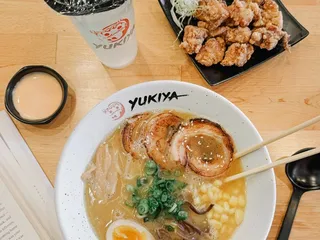 Hakata Ramen & Sushi