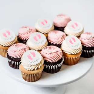 It's a Girl Cupcakes