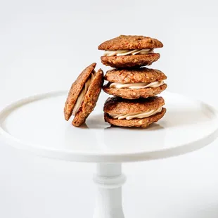 Carrot Cake Sandwich Cookies
