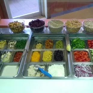 Create-Your-Own-Salad Bar