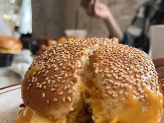 Dooby's