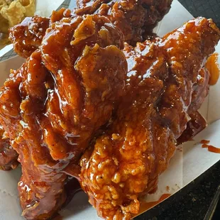 The previous management&apos;s delicious Korean fried chicken