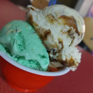 Pistachio + banana dulce de leche