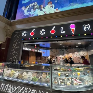 Cocolini inside Mandalay