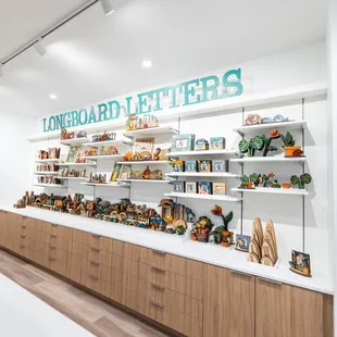 Create your own custom Lonboard Letters set to celebrate the moments that matter.