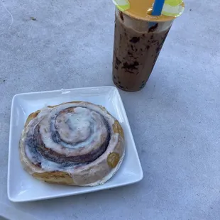 Cinnamon roll, Iced latte + boba