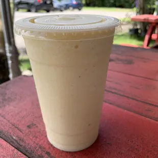 Pineapple coconut smoothie