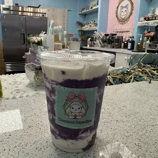 D7. Dirty Thai Coconut Milk Tea W. Boba & Sago