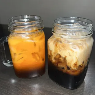 Thai tea(left) 5/5 Thai coffee(right) 5/5