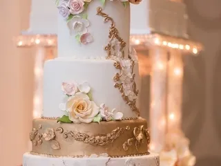 Genesis Decorations and Cakes