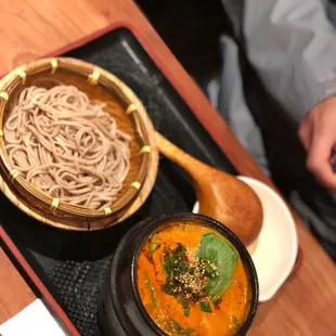 Warm Mera mera soba